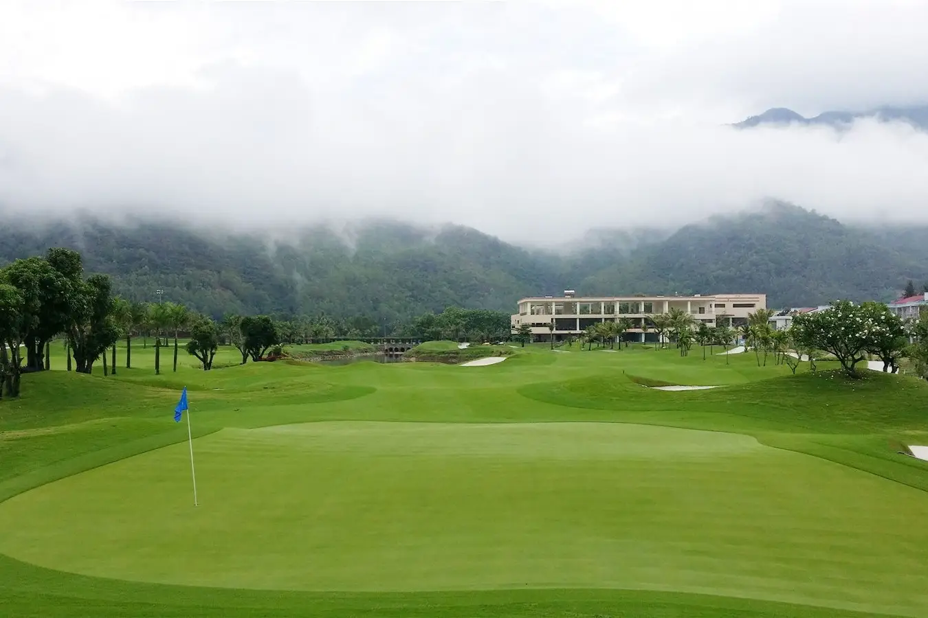 Diamond Bay Golf Club 4 diamond bay 5