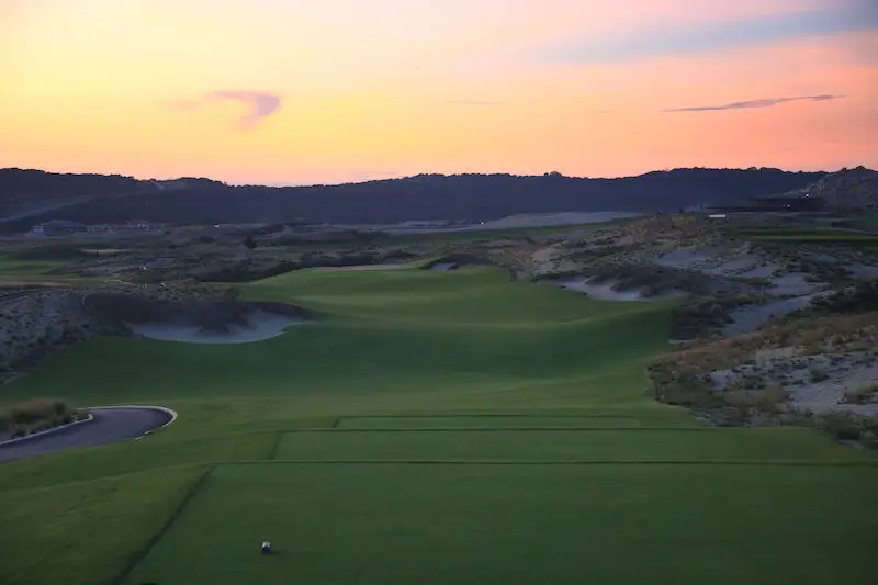 golf links cam ranh 2