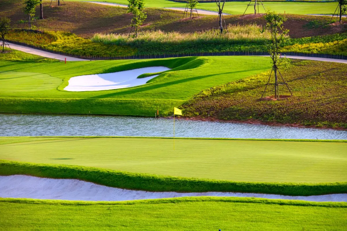 Van Lang Empire T&T Golf Club 2 van lang 5