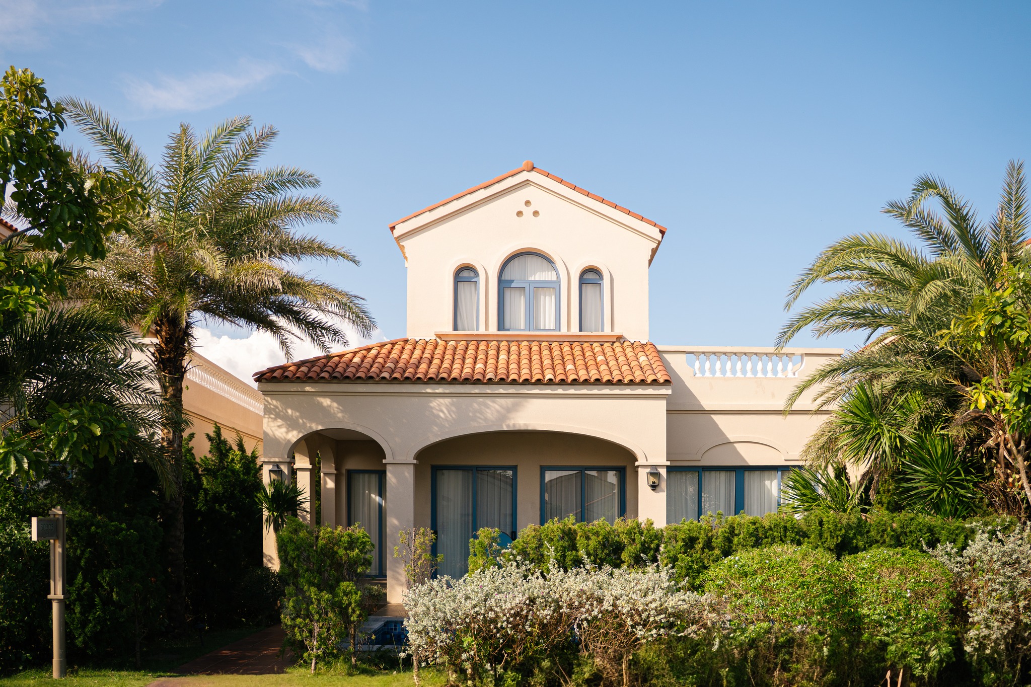 Centara Mirage Resort Mui Ne 3 centara 2