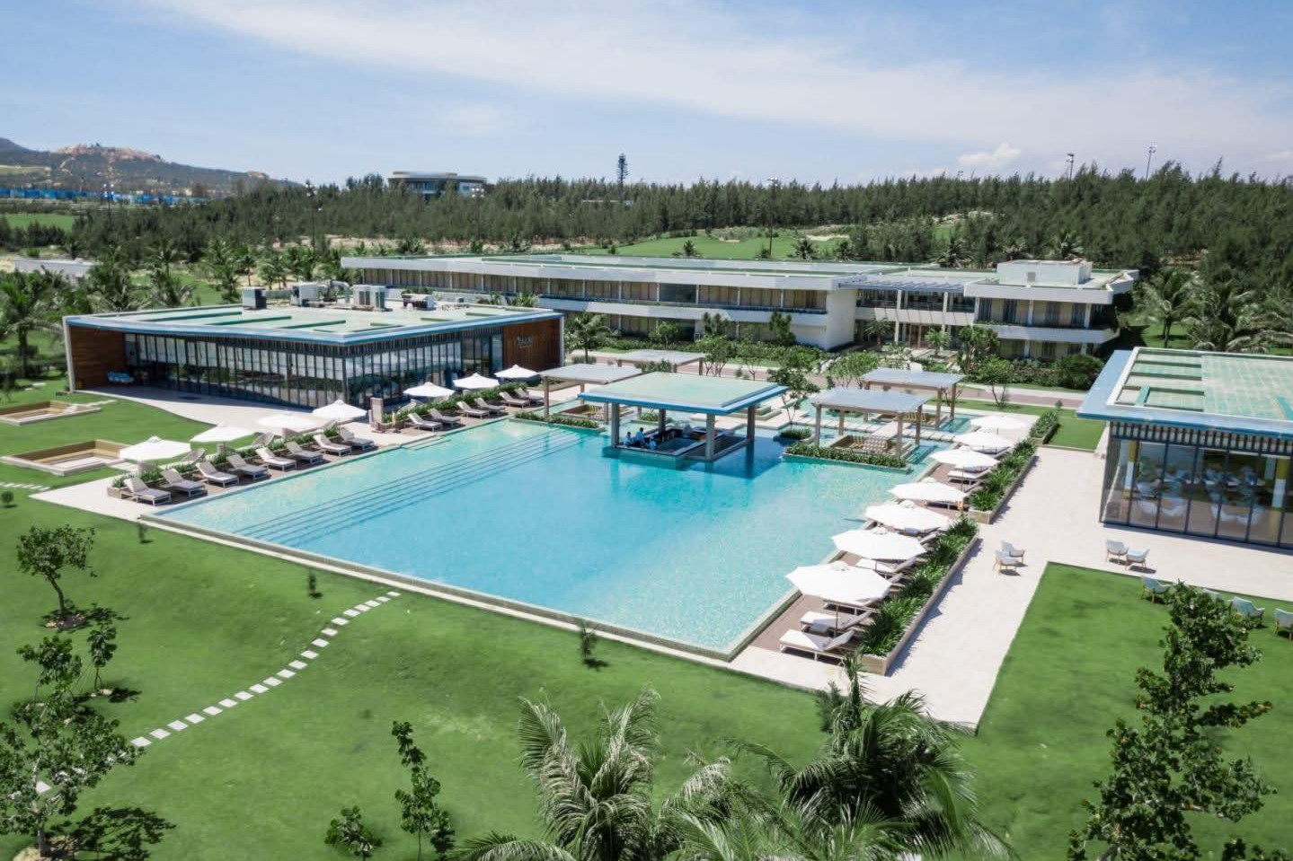 FLC Quy Nhơn 2 flc 1