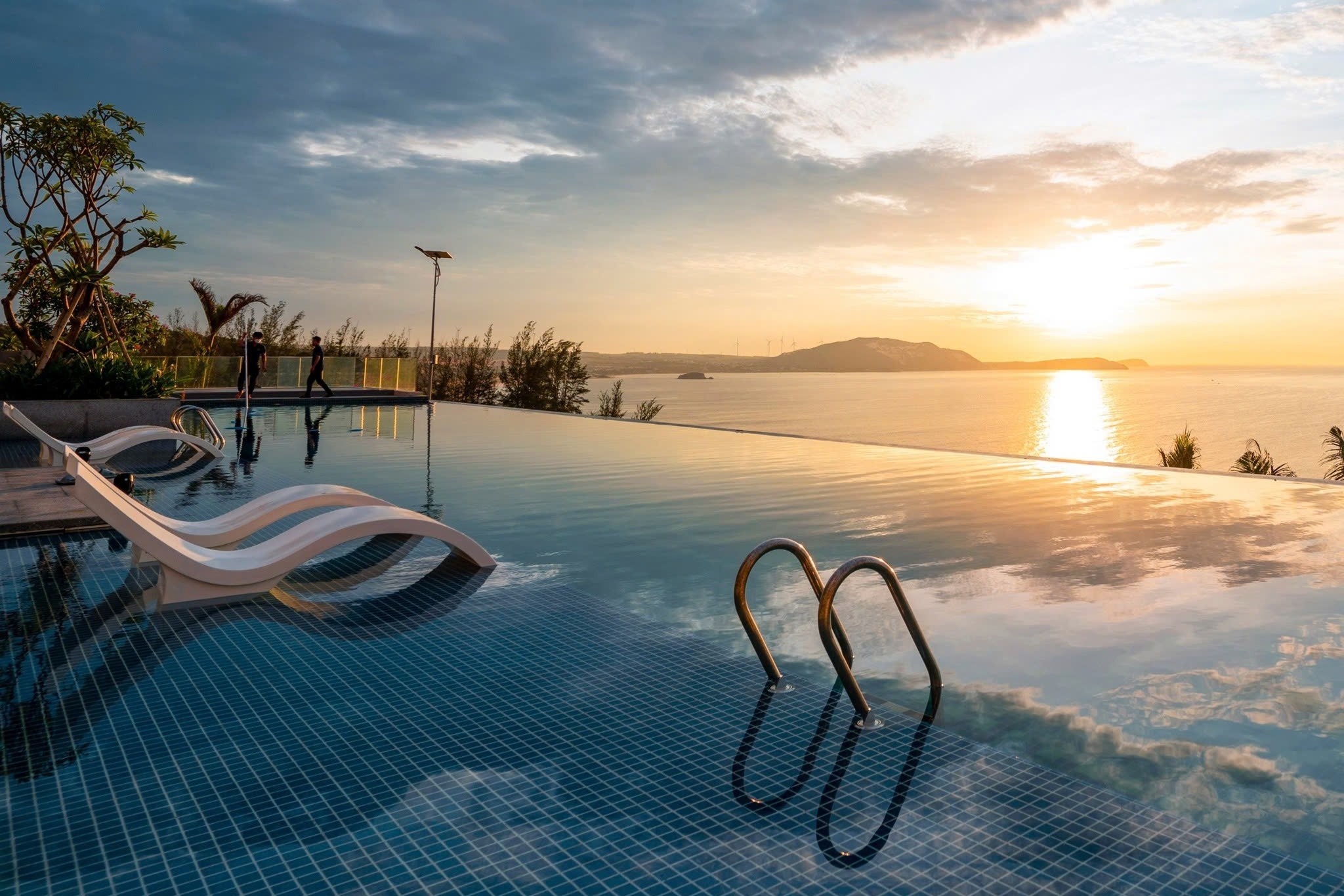 M Continental by Mandala 4 mandala 5