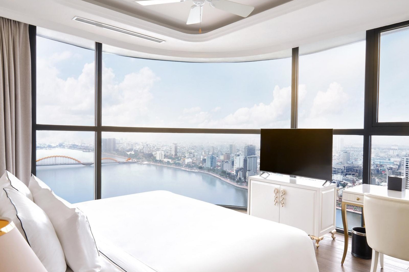 Melia Vinpearl Danang Riverfront 2 melia 4