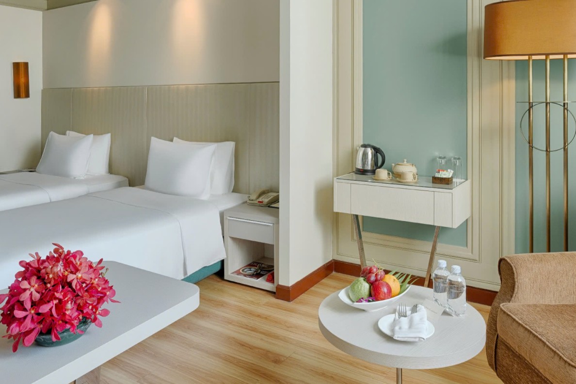 Windsor Plaza Hotel 2 windsor 2